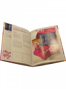 Книга Шьем модные подушки